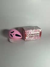 Load image into Gallery viewer, Scream Puff Puff Beauty Blender