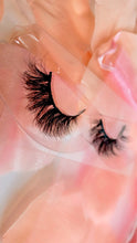 Load image into Gallery viewer, Sweet Pea
